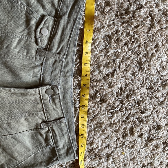 Womens size L/12 cargo pants - Picture 2 of 5